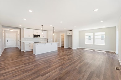 8713 SW Brickell Dr, Blue Springs, MO 64064 - photo 7