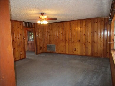 2421 Mcintosh Rd, Dover, FL 33527 - photo 3