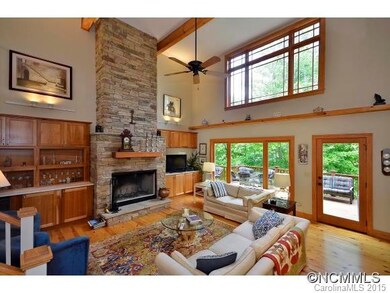 Wow! Wall of Windows!