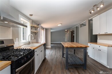 2951 Arnie Rd, Custer, WA 98240 - photo 4