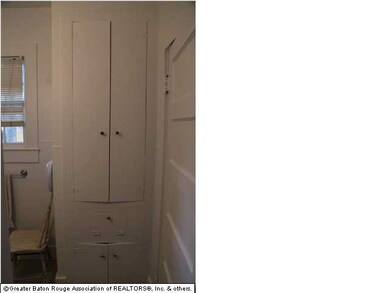 Bath room storage