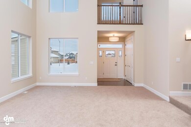 Two-story great room-photo similar