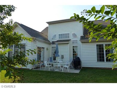 Exterior Back - Lovely private patio