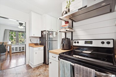 07-1843-Stirling-Ave-Lansing-MI-48910-Wi