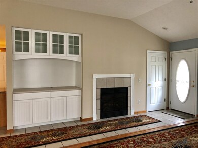 1130 W Sugarberry Ct, Bloomington, IN 47404 - photo 5