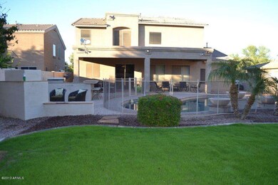 Back of house - 002