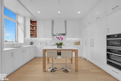 200 E 83rd St unit 30-B, New York, NY 10028 - photo 5