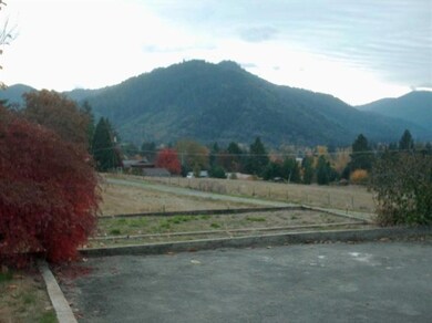 200 Stiehl Ln, Rogue River, OR 97537 - photo 5