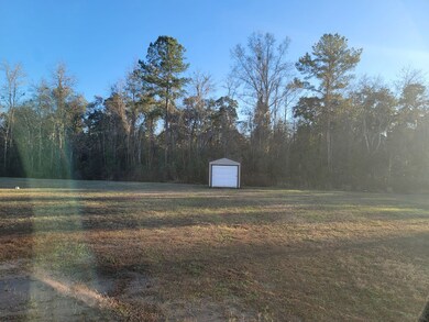 670 Red Oak Ln, Hinesville, GA 31313 - photo 2