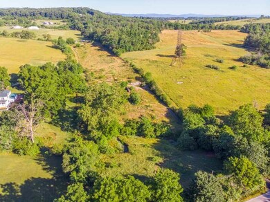 191 Middlebrook Rd, Staunton, VA 24401 - photo 3