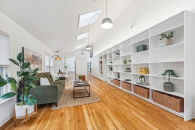 1129 Woodland St, Houston, TX 77009 - photo 5