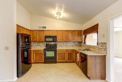Kitchen (3)