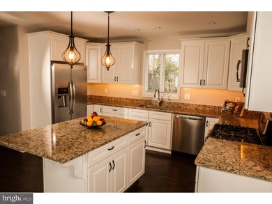 653 Park Rd, Downingtown, PA 19335 - photo 5