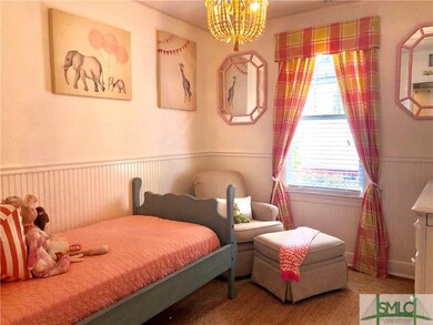 526 E 56th St, Savannah, GA 31405 - photo 3