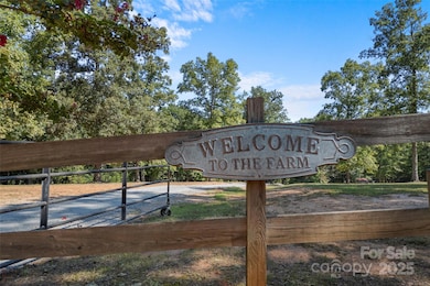 1564 C Rd, Rutherfordton, NC 28139 - photo 3