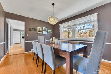 3787 Quarton Rd, Bloomfield Hills, MI 48302 - photo 7