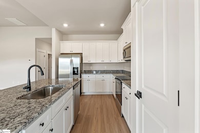 1208 Crested Iris St, Moore, SC 29369 - photo 6