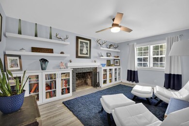 2617 Algonquin Ave- Study/Flex/Office 2