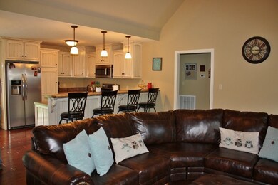 1622 Claypool Boyce Rd, Alvaton, KY 42122 - photo 2