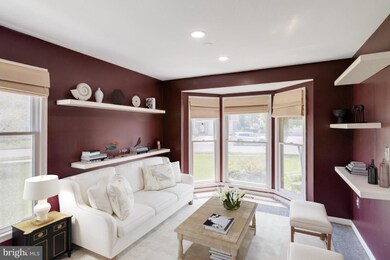 9348 Creekview Dr, Laurel, MD 20708 - photo 4