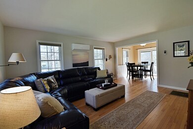 20 E Main St, Southborough, MA 01772 - photo 5
