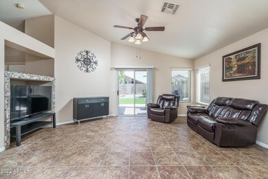 4130 W Bloomfield Rd, Phoenix, AZ 85029 - photo 2