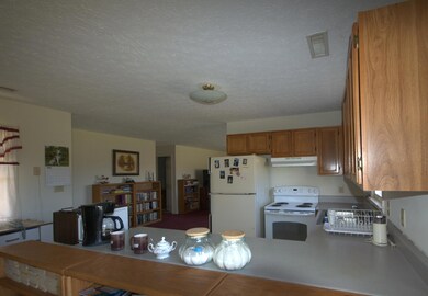 Picadilly Ct 109 Kitchen