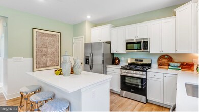 10800 Melbourne Way, White Plains, MD 20695 - photo 2