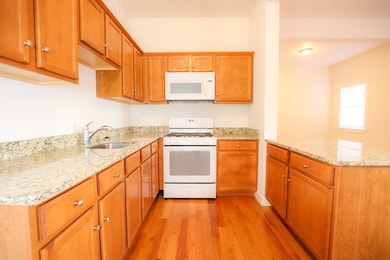 29-33 Highland Ave unit 3, Fitchburg, MA 01420 - photo 5