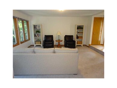 Living Room-L1.