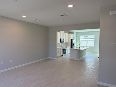 611 Pothos St, Apopka, FL 32703 - photo 2