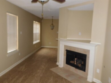 1216 Calebs Ridge Dr, Cordova, TN 38018 - photo 4