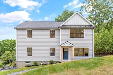 7 Hancock St, Arlington, MA 02474 - photo 3