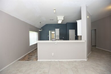 8202 Broken Timber Way, Houston, TX 77095 - photo 5