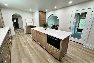 1516 Timberlane, Fort Dodge, IA 50501 - photo 5