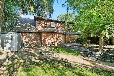 4805 Burke Dr, Metairie, LA 70003 - photo 7