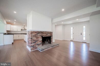 3319 Altamont Dr, Wilmington, DE 19810 - photo 3