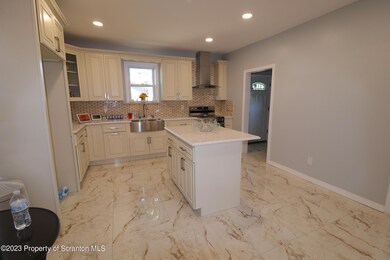 257 Laurel St, Archbald, PA 18403 - photo 2