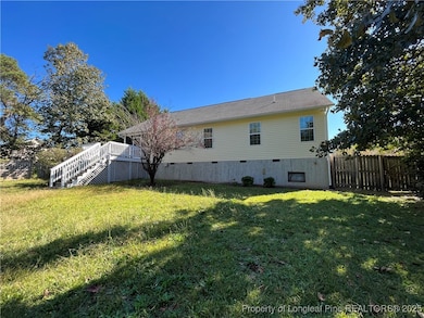 479 Copper Creek Dr, Raeford, NC 28376 - photo 2