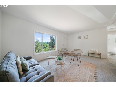 659 Charles St, Yoncalla, OR 97499 - photo 4