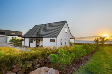 153 Haniu St unit B, Lahaina, HI 96761 - photo 3