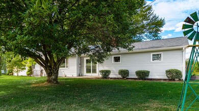 2945 Shaw Rd, Zanesville, OH 43701 - photo 7