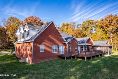 Side/rear view/dormers