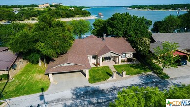 9020 Wildwood Trail, Brownwood, TX 76801 - photo 5