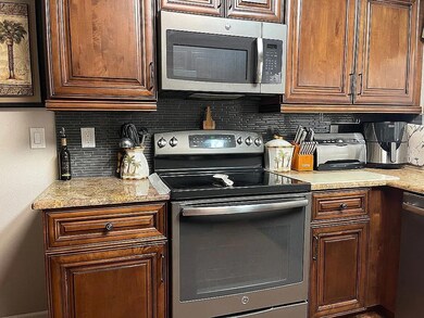 402 Caboose Ln unit 574, Valrico, FL 33594 - photo 5