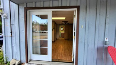 239 U S 3, Lincoln, NH 03251 - photo 4