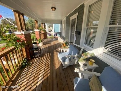 1819 porch