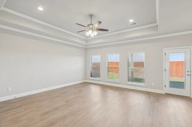 1033 Nighthawk Trail, Alvarado, TX 76009 - photo 4