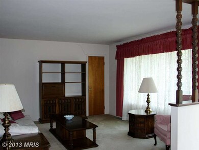 5806 Mentana St, New Carrollton, MD 20784 - photo 3