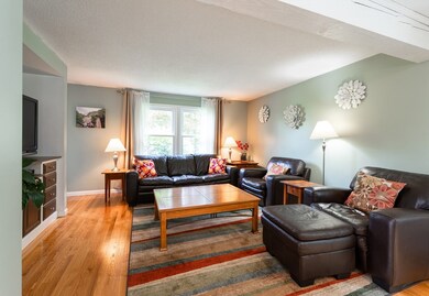 11 Emerson Rd, Nashua, NH 03062 - photo 4